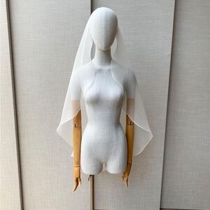 Elegant White Veil for Women